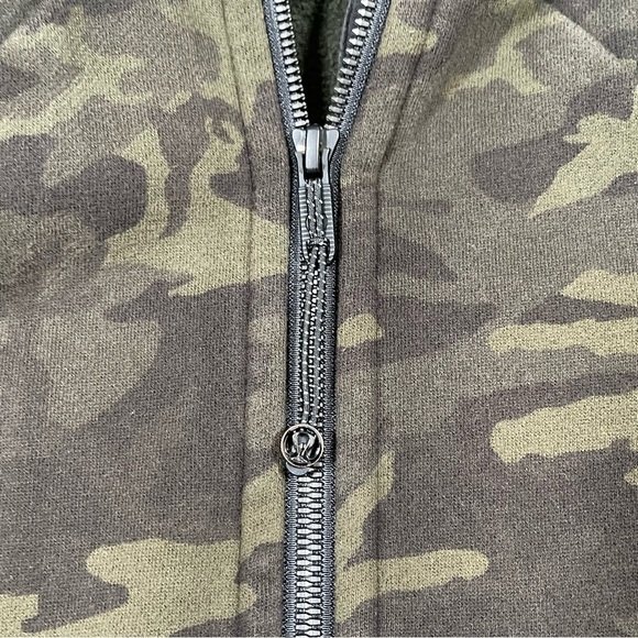 Lululemon Scuba Hoodie size 6 Camo - Picture 5 of 8